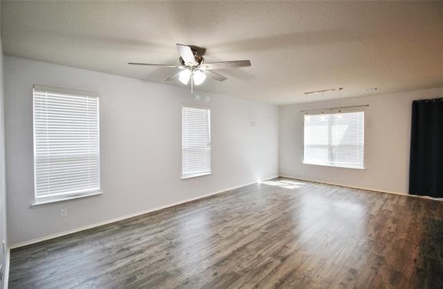 2139 Mossbrook Dr