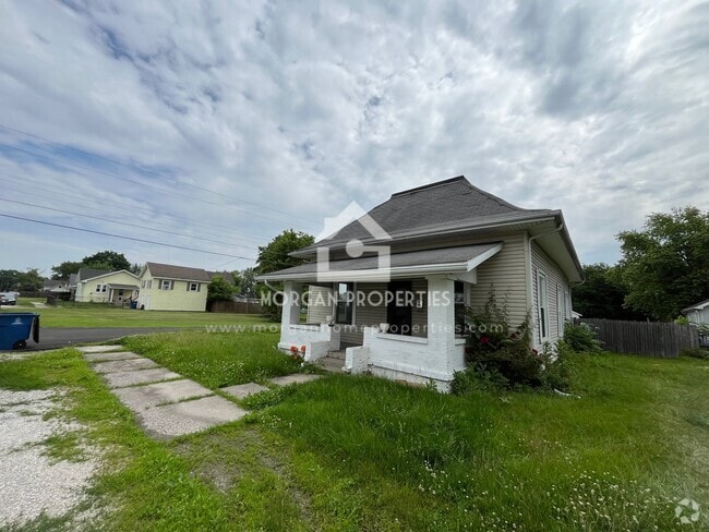 Building Photo - 208 N Meridian St Rental