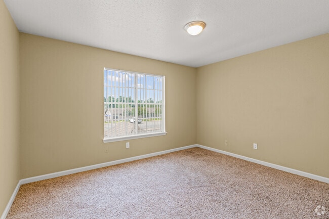 2B/1B - 840 sqft