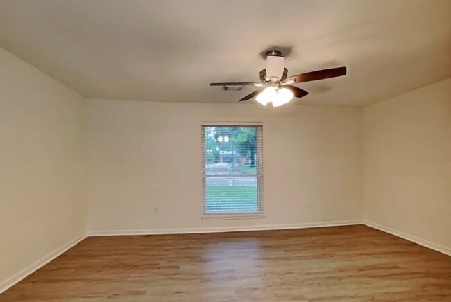 Photo - 10507 Mills Walk Dr