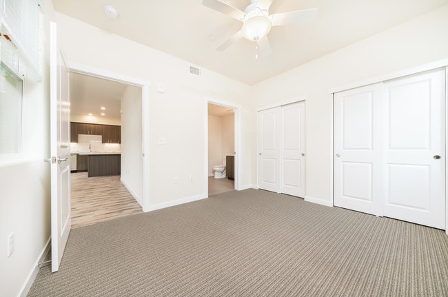 Hub Apartments