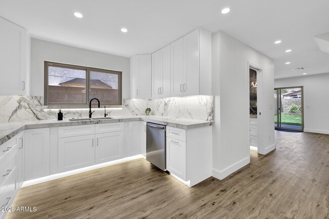 Photo - 4760 W Wahalla Ln