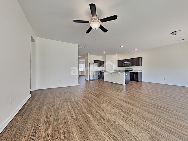 Photo - 183 Orion Way