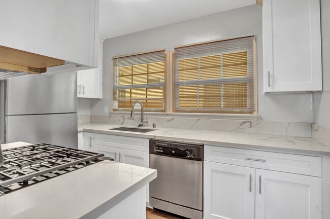 13804 Moorpark St Unit 13808 Unit A