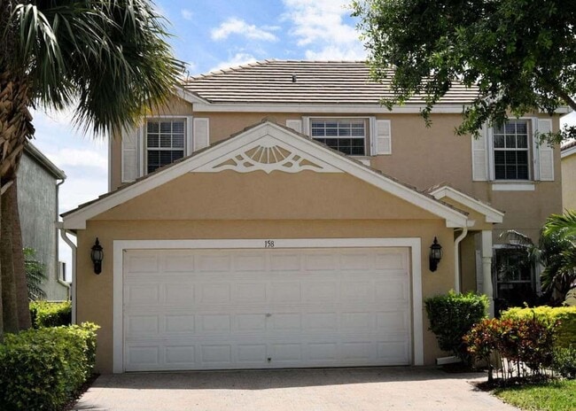 Photo - 158 Berenger Walk