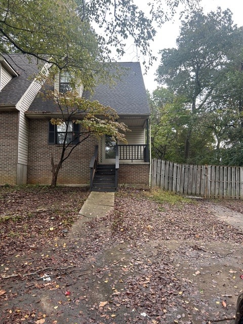 Building Photo - 2000 Countryhill Ln