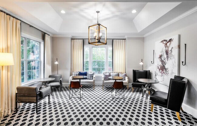 Photo - The Pointe at Suwanee Station