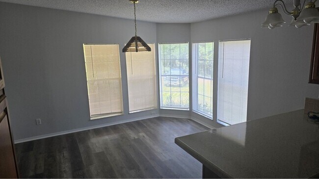 Photo - 6230 Anniedora Ln