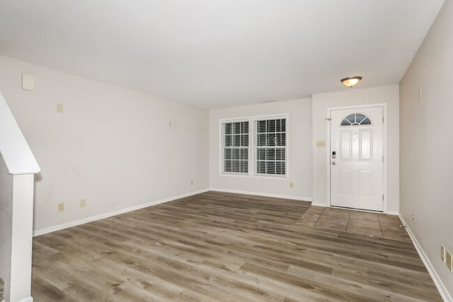 Photo - 10936 Mansfield Way