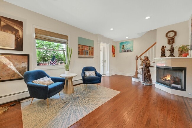 Photo - 81 Riverview Ave