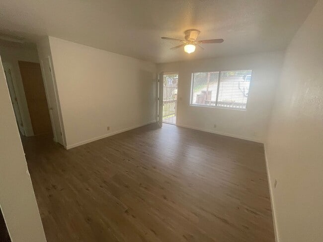 Photo - 138 Patterson Ct Unit A