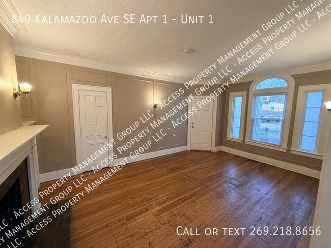 Photo - 840 Kalamazoo Ave SE Unit 1