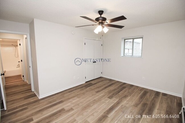 Photo - 308 S Lewis Ave Unit 1