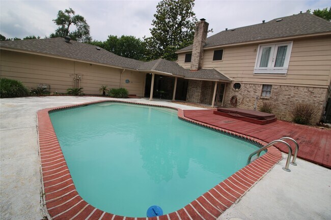 Photo - 7506 Pine Green Ln