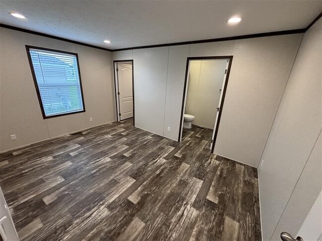 Photo - 13 Lou Henry Ln