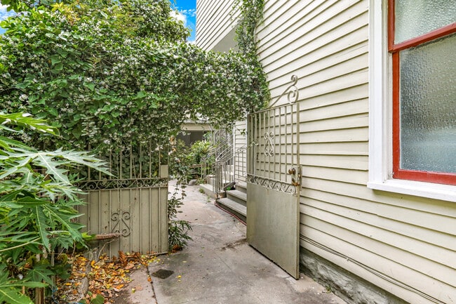 Gate to rear yard - 1818 Esplanade Ave Unit 1B