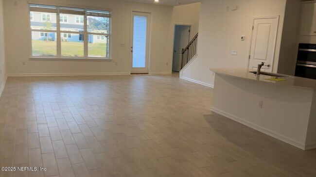 Photo - 213 Silver Myrtle Ct