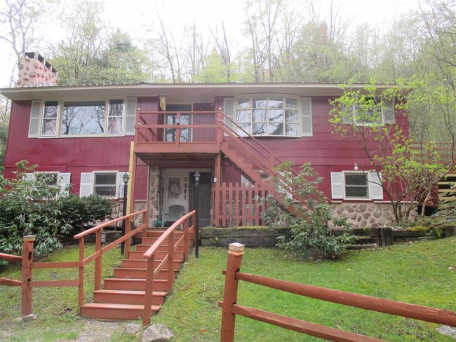 Photo - 4591 VT-30 House
