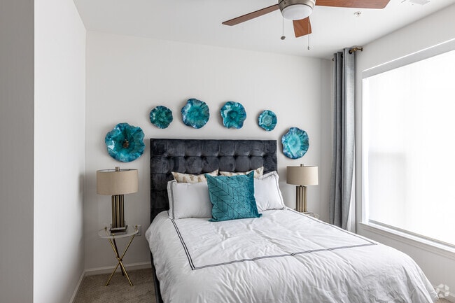 2HAB, 2BA - 1,140 ft²
