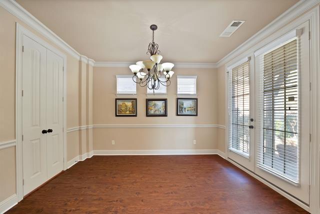 Photo - 7315 Comal Dr