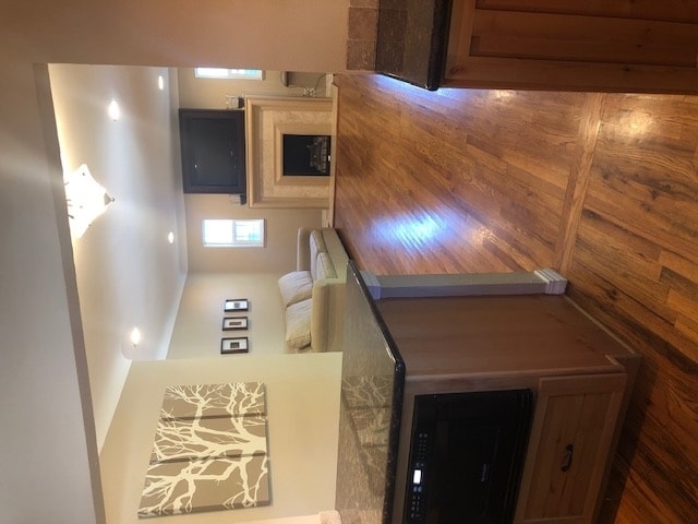 Photo - 1240 Cherry St