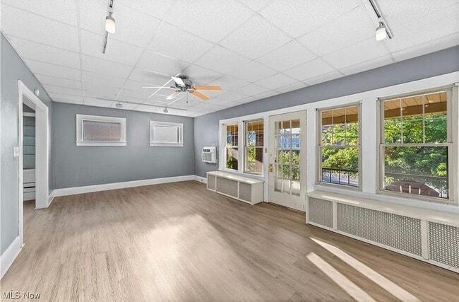 Photo - 14724 Clifton Blvd