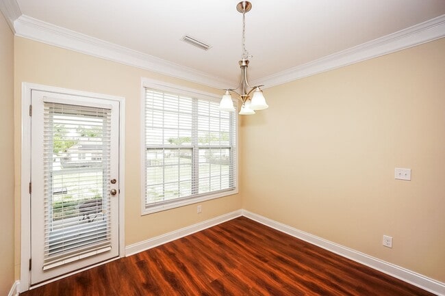 Photo - Beautiful 4 Bedroom Single Family Home