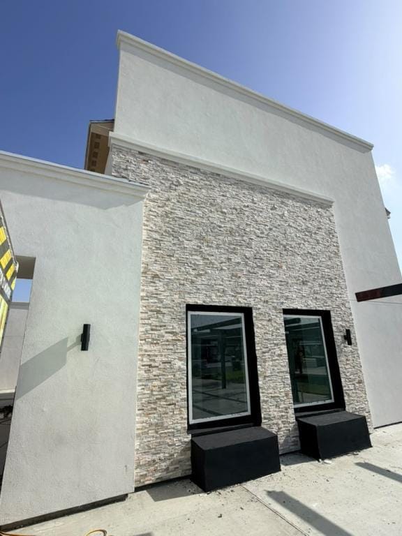 2101 Cassandra St