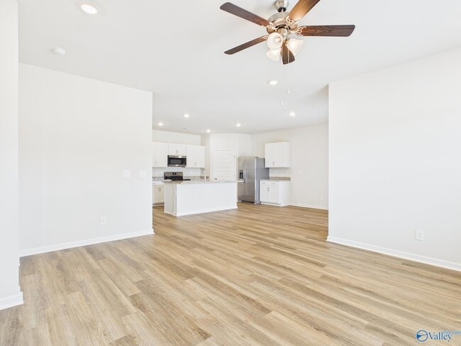 Photo - 112 Betty Williams Dr