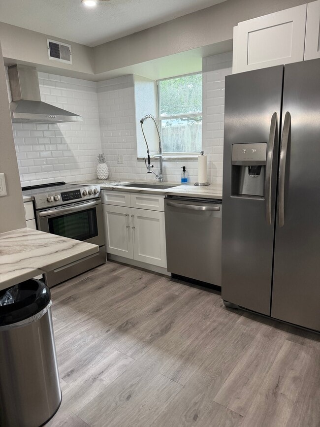 Photo - 200 St Andrews Blvd Unit 1607