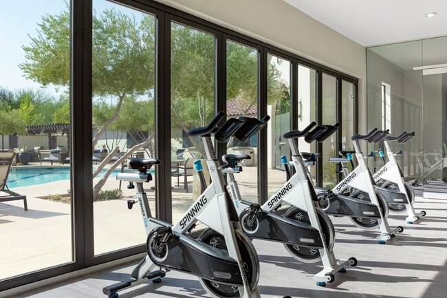 Photo - Mountain Gate and Mountain Trails