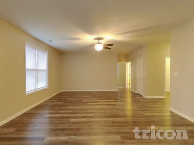 Photo - 204 Myers Rd