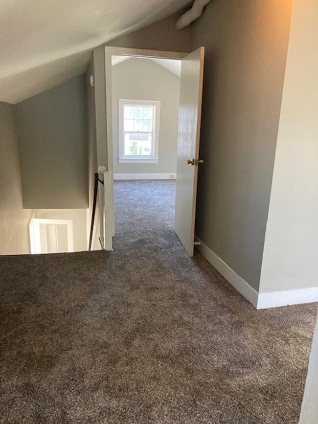 Photo - 809 Center St Unit B