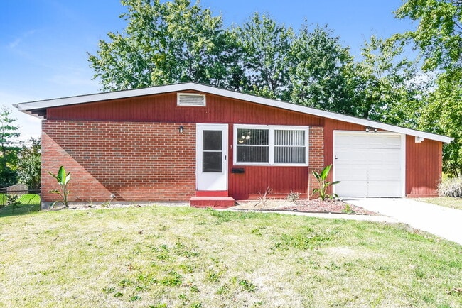 Building Photo - 3 Santa Anita Ct