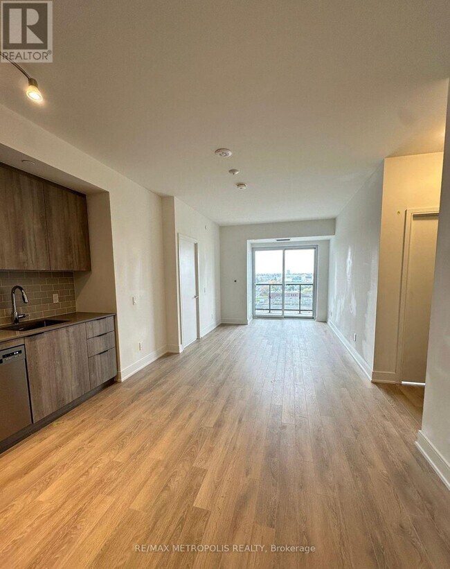 Photo - 1350 Ellesmere Rd Unité 902