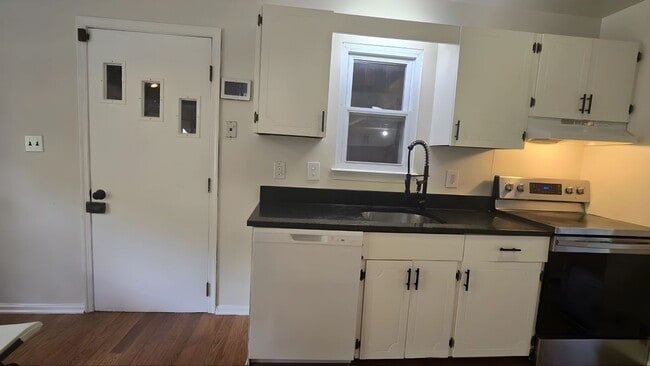 Photo - 814 Stag Way