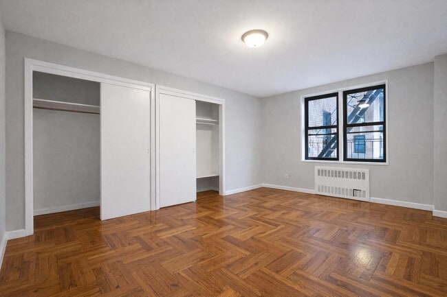 Photo - 525-527 Riverdale Avenue Unit 3G