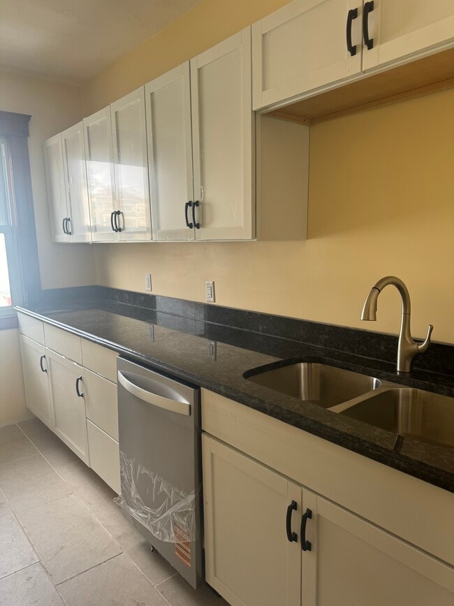 Photo - 63 Gates St Unit 3