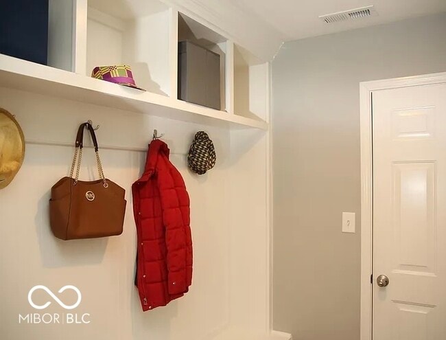 Photo - 1125 Barberry Dr