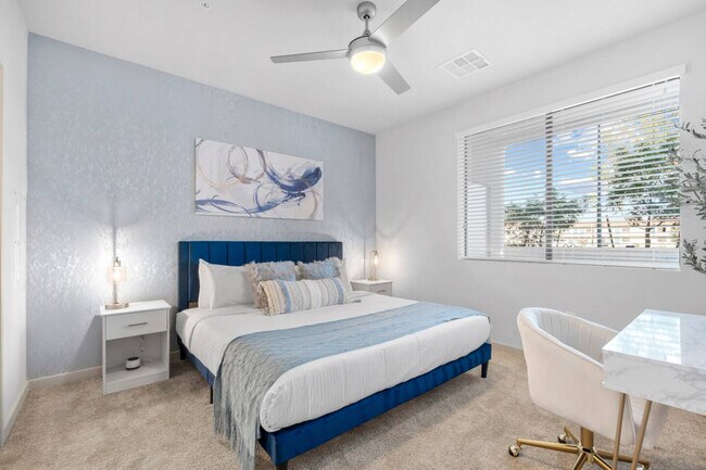 Photo - 711 W Broadway Rd Unit ID1366960P