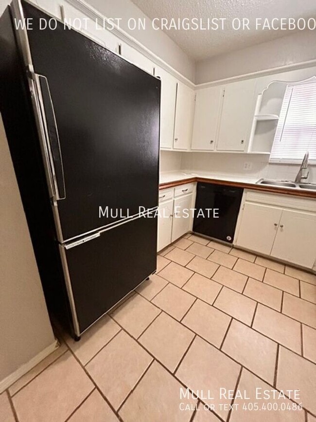 Photo - 445 NW 86th St