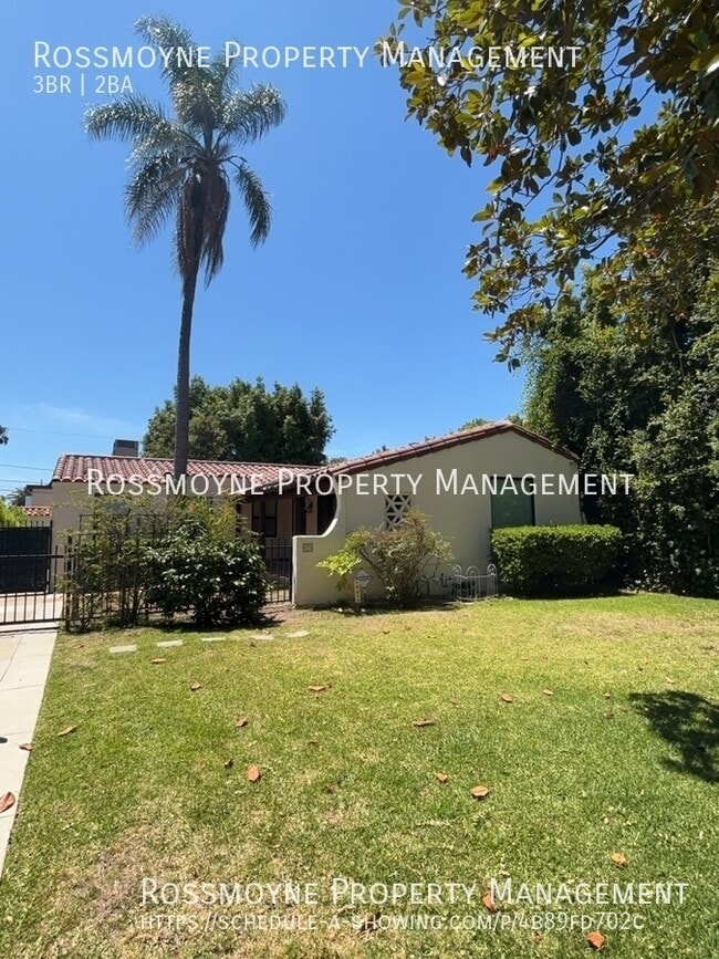 Building Photo - 10856 Wellworth Ave Rental