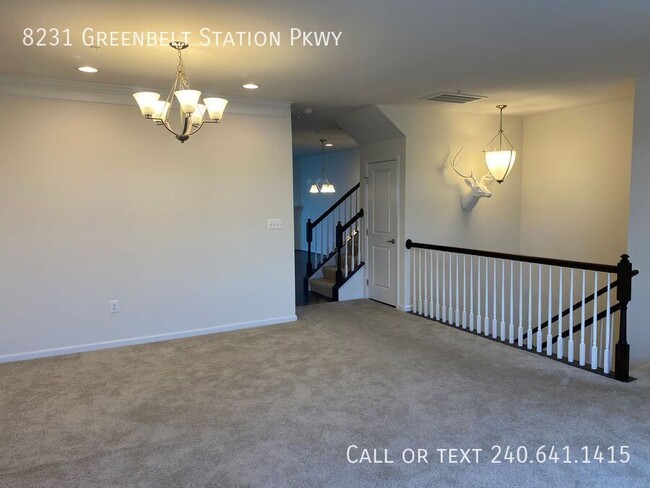Photo - 8231 Greenbelt Station Pkwy