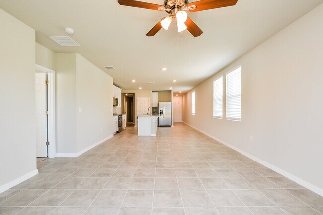 5247 Meredrew Ln