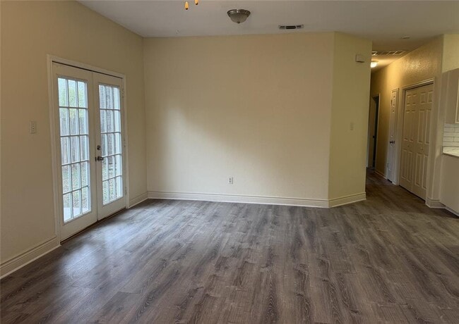 Photo - 1814 State Hwy 95