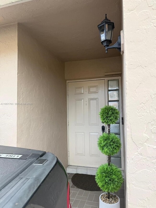 Photo - 1041 SW 111th Ave