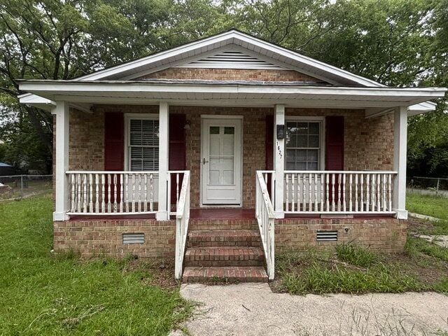 Building Photo - 1627 S Pitt St