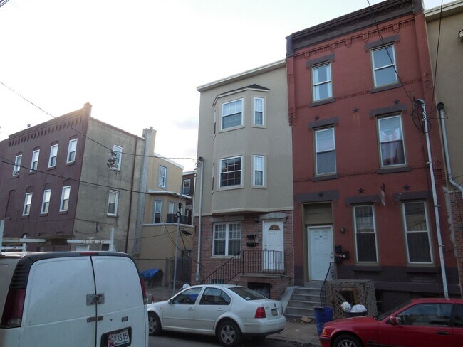 Photo - 1803 N 17th St Unit 2