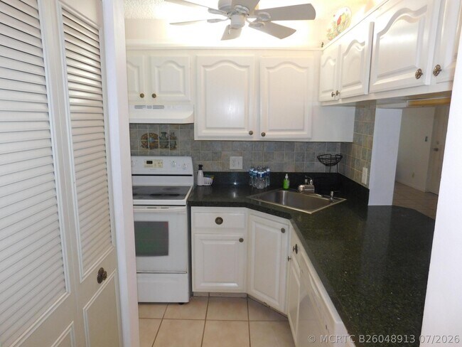 Photo - 627 Sea Pine Way Unit A2