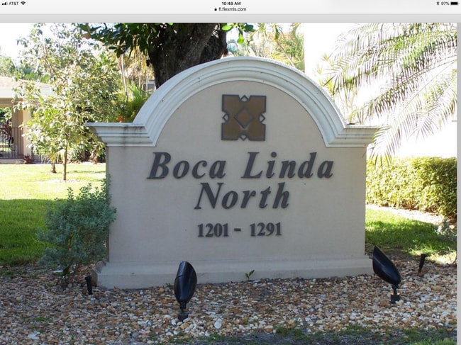 Building Photo - 1251 NW 13th St Unit 436C